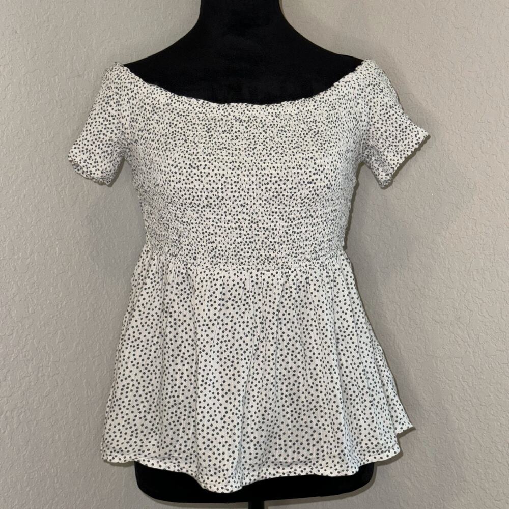 Old Navy Smocked Off-the-Shoulder Top Women Medium White Black Polka Dots Peplum